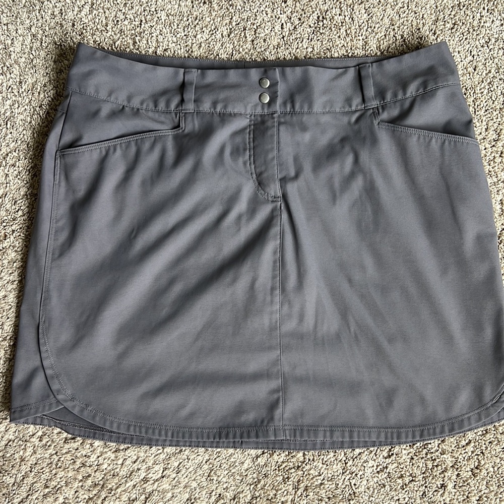 Women’s Grey Adidas Golf Skort Size 10